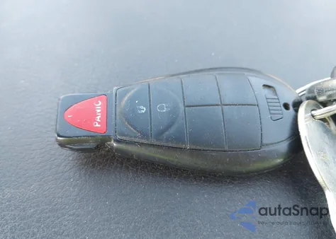 2010 Dodge Grand Caravan Sxt z USA, uszkodzony, nr VIN 2D4RN5D1XAR180316